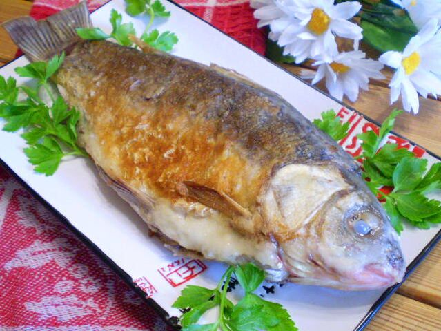Le poisson mal cuit est une cause d'infection parasitaire
